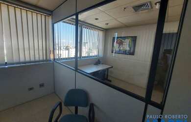 Imagem: O depósito possui 1 Vaga na garagem, 40m² de Área e está