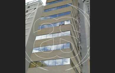 Imagem: O depósito possui 3 Vagas na garagem, 96m² de Área e está