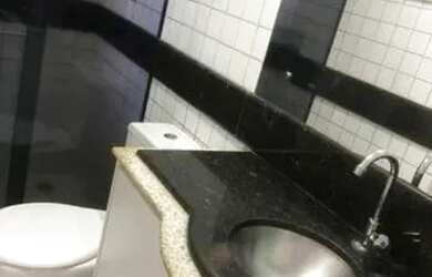 Imagem: A casa possui 2 Dormitórios, 2 Banheiros, 1 Vaga na garagem