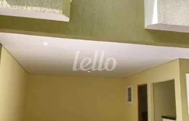 Imagem: A casa possui 2 Dormitórios, 1 Banheiro, 2 Vagas na garagem