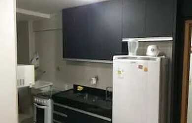 Imagem: O apartamento possui 1 Dormitório, 1 Banheiro, 1 Vaga na garagem