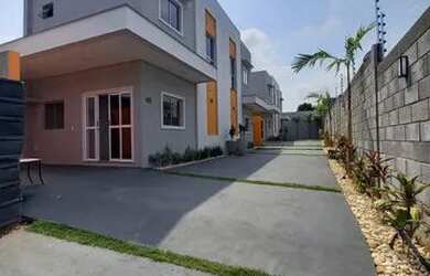 Imagem: A casa em condomínio possui 2 Dormitórios, 2 Banheiros, 1