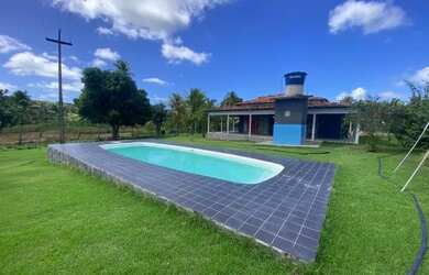 Imagem: A chácara possui 7000m² de Área e Imóvel novo e está localizado