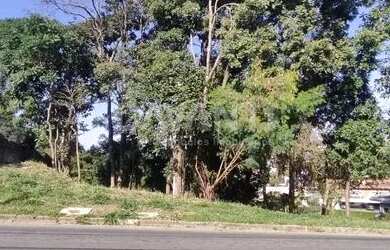 Imagem: O terreno possui 800m² de Área e está localizado em Marambaia