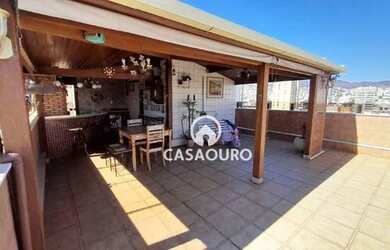 Imagem: O apartamento na cobertura possui 3 Dormitórios, 4 Banheiros