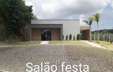 Imagem 2: Casa em condomínio. Varanda, Área de serviço, 160m² de Áreae2 Vagas...
