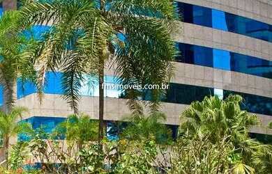 Imagem: O depósito possui 2 Vagas na garagem, 48m² de Área e está