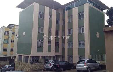 Imagem: O apartamento possui 3 Dormitórios, 1 Banheiro, 1 Vaga na garagem