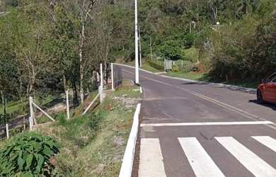 Imagem 4: Terreno - Bairro Vale dos Pinheiros