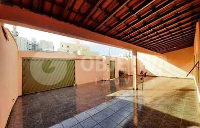 Imagem 4: Casa para aluguel, 3 quartos, 1 suíte, 3 vagas, SANTA MONICA - UBERLANDIA/MG