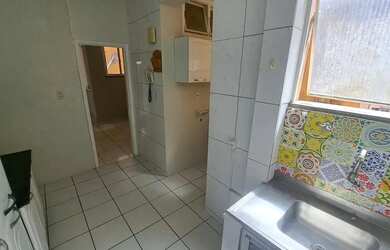 Imagem 13: Monteiro Lopes, 2 quartos em Frente a praça Batista Campos .NASCENTE...