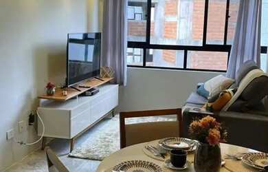 Imagem: O studio possui 1 Dormitório, 1 Banheiro, 1 Vaga na garagem