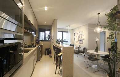 Imagem: O apartamento possui 2 Dormitórios, 2 Banheiros, 1 Vaga na