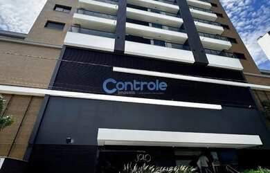 Imagem: O apartamento possui 3 Dormitórios, 2 Banheiros, 2 Vagas na