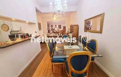 Imagem: O apartamento possui 3 Dormitórios, 2 Banheiros e 110m² de