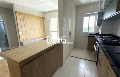 Imagem: O apartamento possui 2 Dormitórios, 2 Banheiros, 2 Vagas na