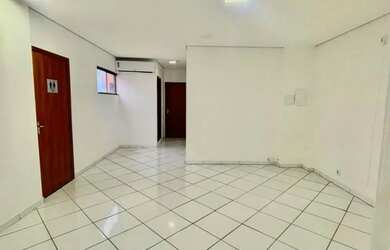 Imagem: O depósito possui 60m² de Área e está localizado em Centro