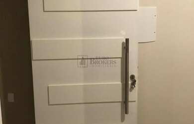 Imagem 4: Sobrado novo no Centro de Balneário Camboriú