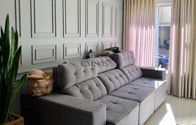 Imagem: A casa em condomínio possui 3 Dormitórios, 3 Banheiros, 2