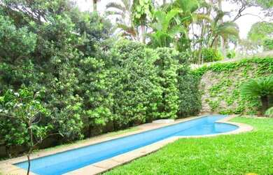 Imagem 2: Casa á venda no Alto de Pinheiros com 4 suítes, 5 vagas - Segurança 24hrs