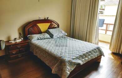 Imagem 16: Linda casa no bairro Caiçaras