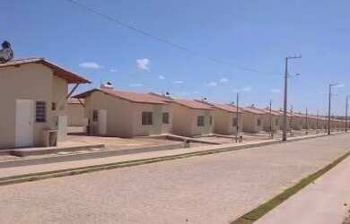 Imagem 3: Casa habitacional. Piscina, Varanda, 4 Vagas na garageme2 Dormitórios