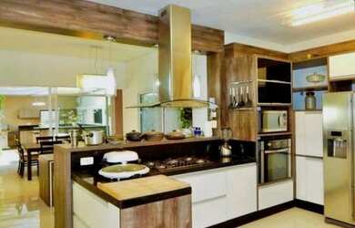 Imagem 7: Casa de alto padrão em condôminio no Alto da Boa Vista na rua Ricardo...