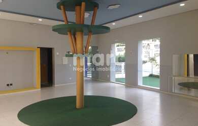 Imagem: O depósito possui 5 Vagas na garagem, 378m² de Área e está