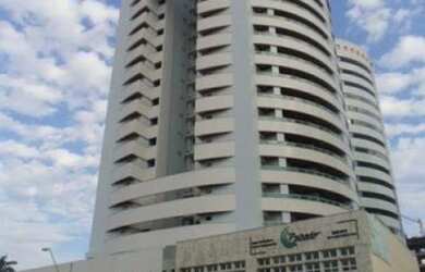 Imagem: O apartamento possui 5 Dormitórios, 2 Banheiros, 165m² de