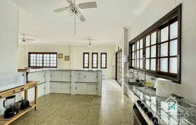 Imagem 15: Casa com 8 dormitórios, 392 m² - venda por R$ 2.000.000 ou aluguel por...