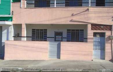 Imagem: A casa possui 1 Dormitório, 1 Banheiro, 50m² de Área e está