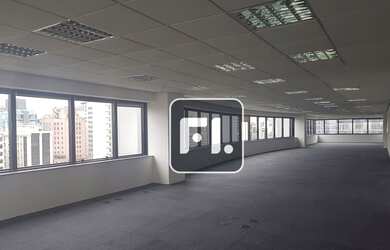 Imagem 1: Conjunto, 142 m² - venda por R$ 2.200.000,00 ou aluguel por R$ 9.800,01/mês...