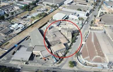 Imagem: O depósito possui 3.500m² de Área e está localizado em