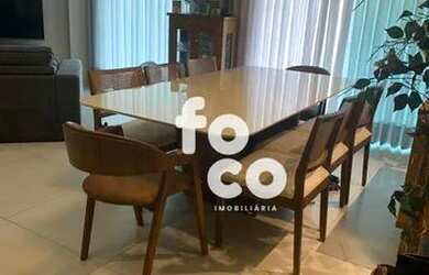 Imagem: O apartamento possui 4 Dormitórios, 5 Banheiros, 2 Vagas na