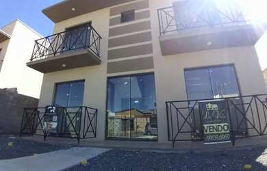 Imagem: O apartamento possui 2 Dormitórios, 1 Banheiro, 2 Vagas na