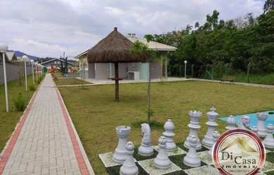 Imagem: A casa em condomínio possui 2 Dormitórios, 1 Banheiro, 53m²