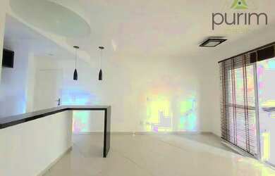 Imagem: O apartamento possui 2 Dormitórios, 2 Banheiros, 2 Vagas na