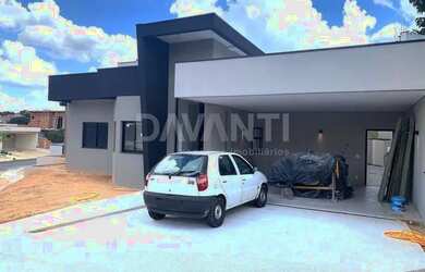 Imagem: A casa em condomínio possui 3 Dormitórios, 4 Banheiros, 2