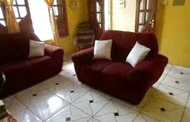 Imagem: A casa possui 2 Dormitórios, 1 Banheiro, 1 Vaga na garagem