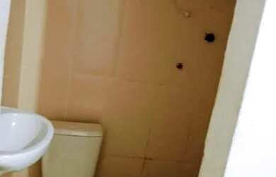 Imagem: A casa possui 2 Dormitórios, 1 Banheiro e está localizado