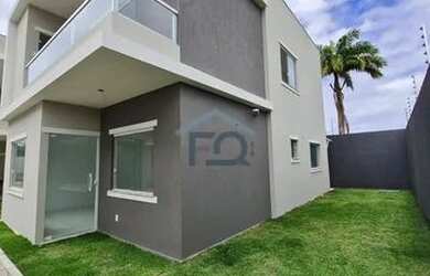 Imagem: A casa em condomínio possui 4 Dormitórios, 4 Banheiros, 2