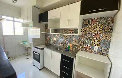 Imagem: O apartamento possui 2 Dormitórios, 2 Banheiros, 1 Vaga na