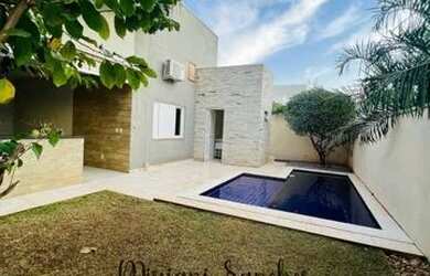 Imagem: A casa em condomínio possui 3 Dormitórios, 5 Banheiros, 4