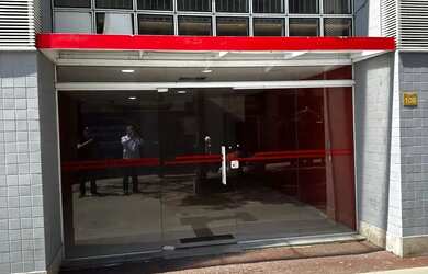 Imagem: O depósito possui 1 Vaga na garagem, 46m² de Área e está