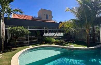 Imagem: A casa em condomínio possui 3 Dormitórios, 4 Banheiros, 4