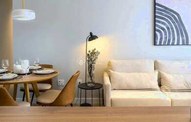 Imagem: O apartamento possui 2 Dormitórios, 2 Banheiros, 1 Vaga na