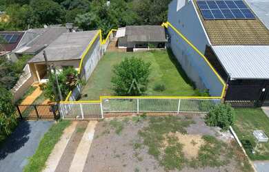 Imagem: O terreno possui 414m² de Área e está localizado em Neva