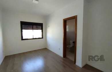 Imagem 7: Casa em Hípica. Churrasqueira, Lareira, 1 Vaga na garageme3 Dormitórios