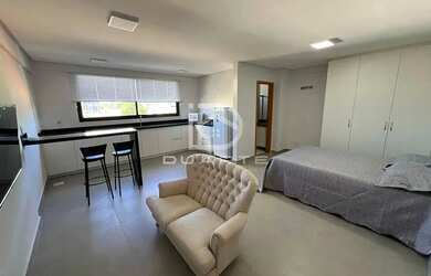Imagem: O studio possui 1 Dormitório, 1 Banheiro, 37m² de Área e