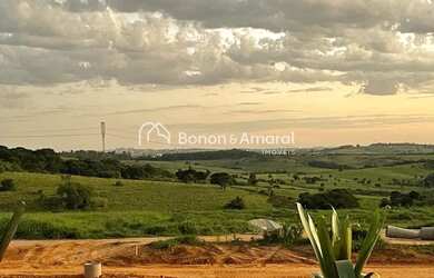 Imagem: O terreno possui 394m² de Área, Imóvel novo e está localizado